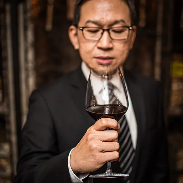 one photo studio commercial one-photo-studio-commercial-wine