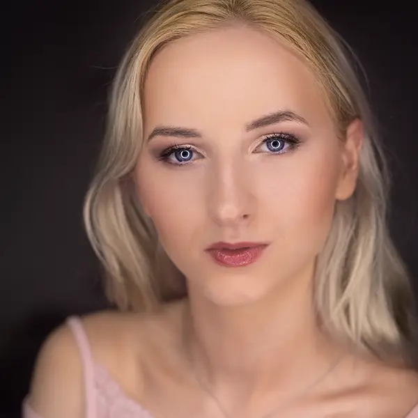 one photo studio modelling one-photo-studio-modelling-photography9
